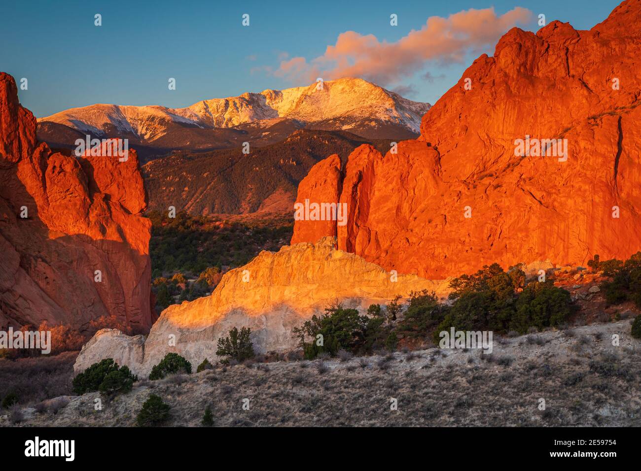 Sunrise Garden Gods In Colorado Stockfotos Und Bilder Kaufen Alamy