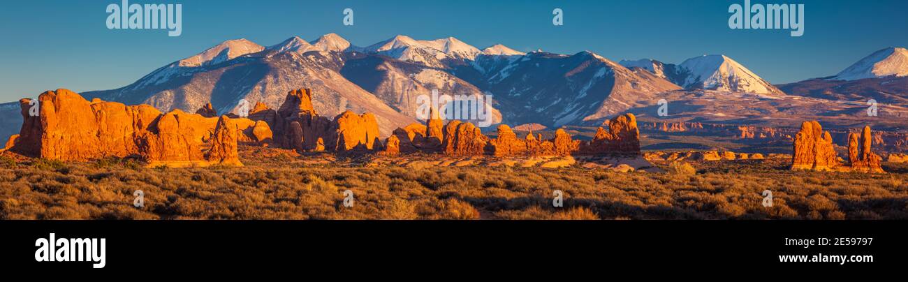 Arches National Park ist ein US-Nationalpark im Osten von Utah. Der Park liegt am Colorado River, 6.4 km nördlich von Moab, Utah. Stockfoto
