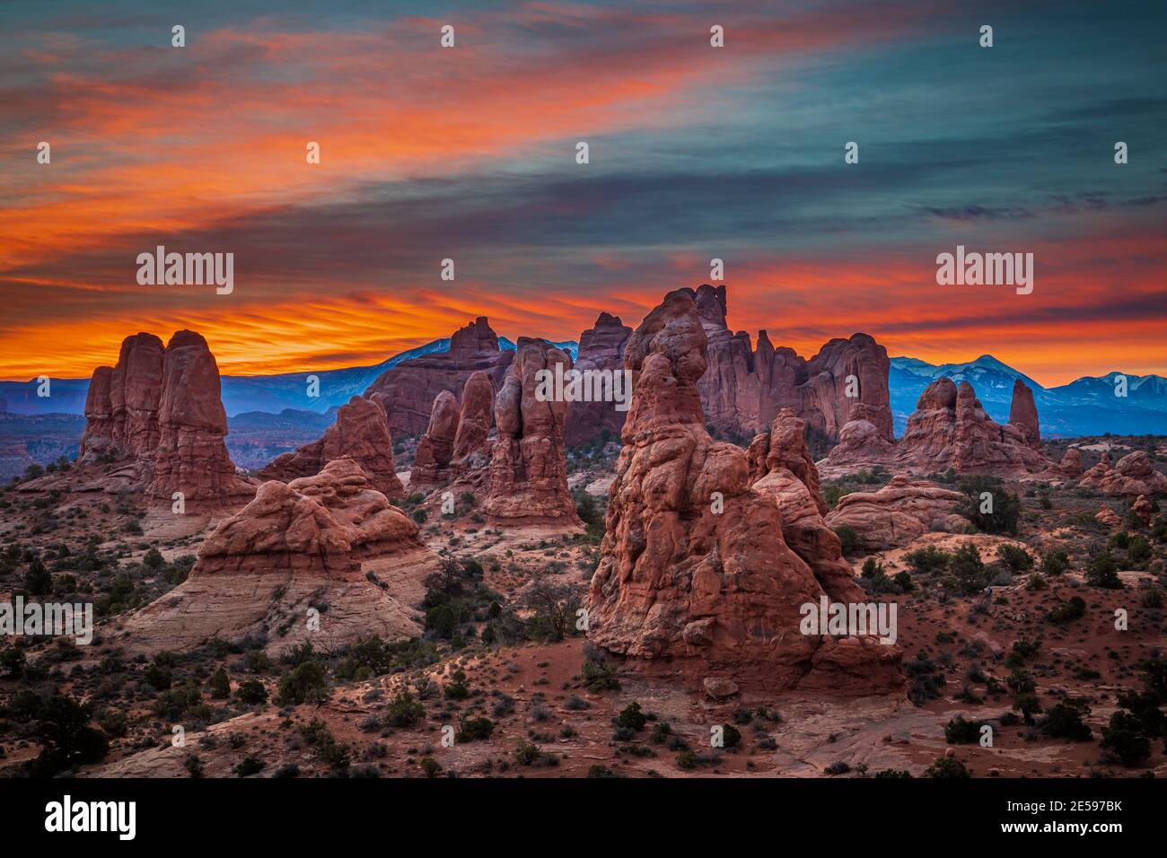 Arches National Park ist ein US-Nationalpark im Osten von Utah. Der Park liegt am Colorado River, 6.4 km nördlich von Moab, Utah. Stockfoto
