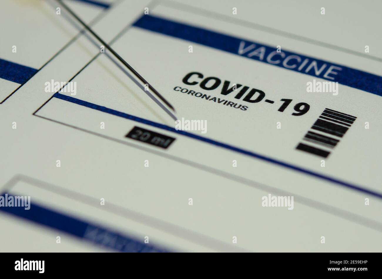 Etikett für Coronavirus-Impfstoff, COVID-19 Stockfoto