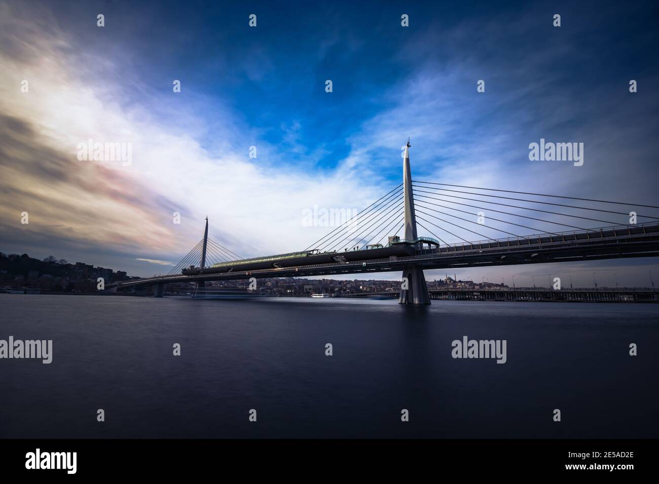 Halic Metro Bridge in Istanbul Stockfoto
