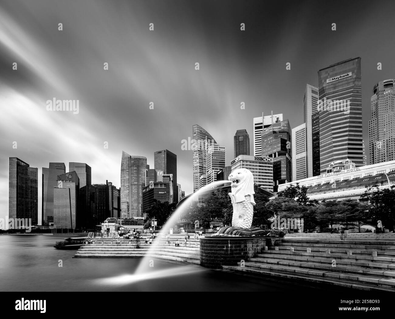 Der Merlion Statue und die Skyline von Singapur, Singapur, Südostasien Stockfoto