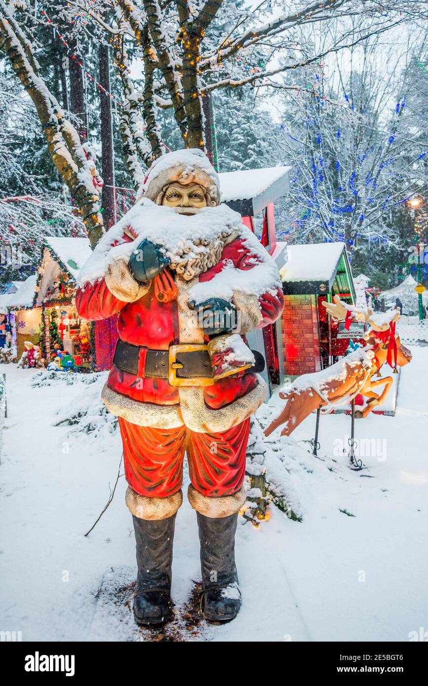 Weihnachten-Display, helle Nächte im Stanley Park, Vancouver, Britisch-Kolumbien, Kanada. Stockfoto