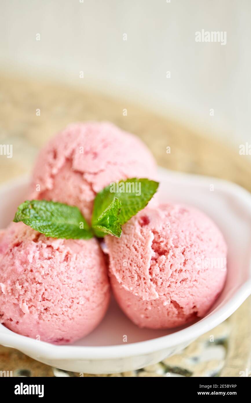 Eine Kugel Eis Stockfotos und bilder Kaufen Alamy