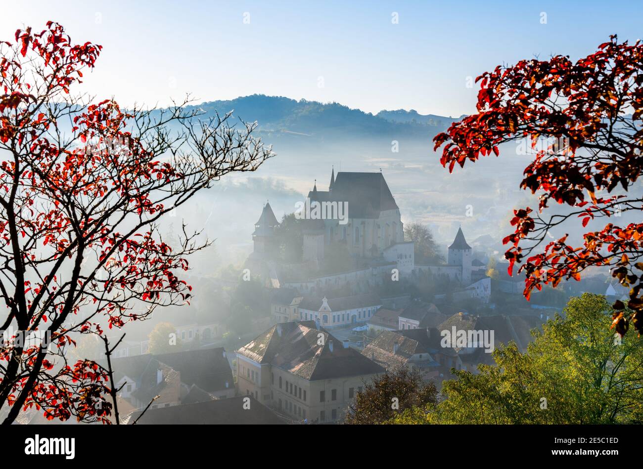 Biertan, Rumänien. Sächsische befestigte Kirche in Siebenbürgen, UNESCO-Erbe von Rumänien Reise Hintergrund in Osteuropa. Stockfoto