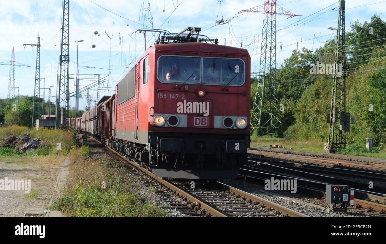 Deutsche Bahn Lokomotivzug der Baureihe 155 in Köln-Grember, Deutschland, Europa Stockfoto