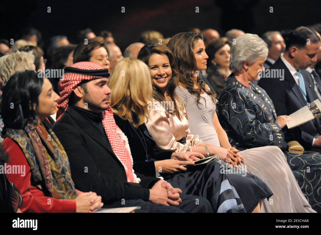 Princess muna al hussein jordan Fotos und Bildmaterial in hoher