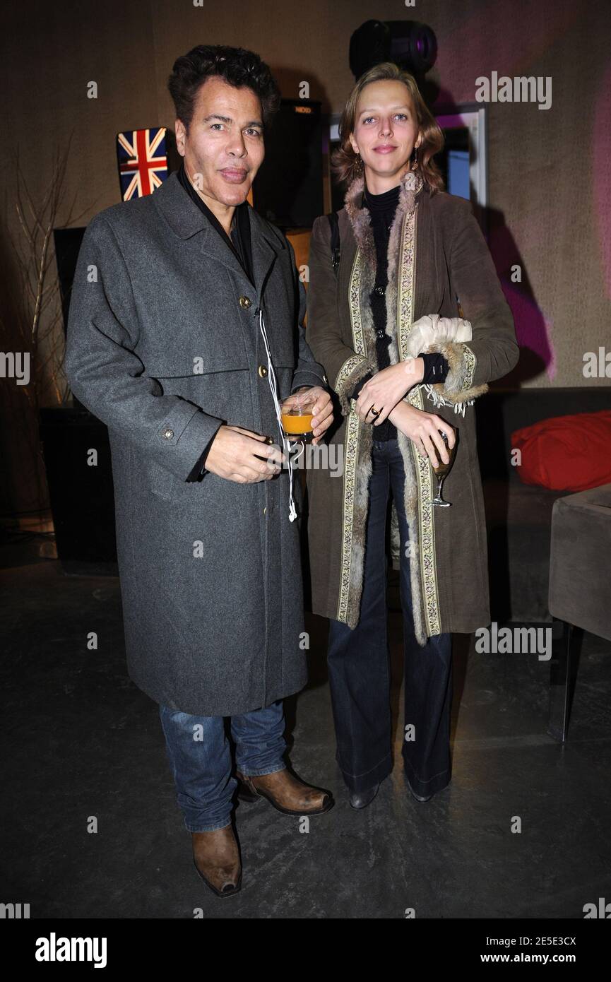 Igor Bogdanov und seine Frau Amelie de Bourbon de Parme bei einer Party von "Les Editions Du Chene" im Mini Palais in Paris, Frankreich am 16. Dezember 2008 statt. Foto von Medhi Taamallah/ABACAPRESS.COM Stockfoto