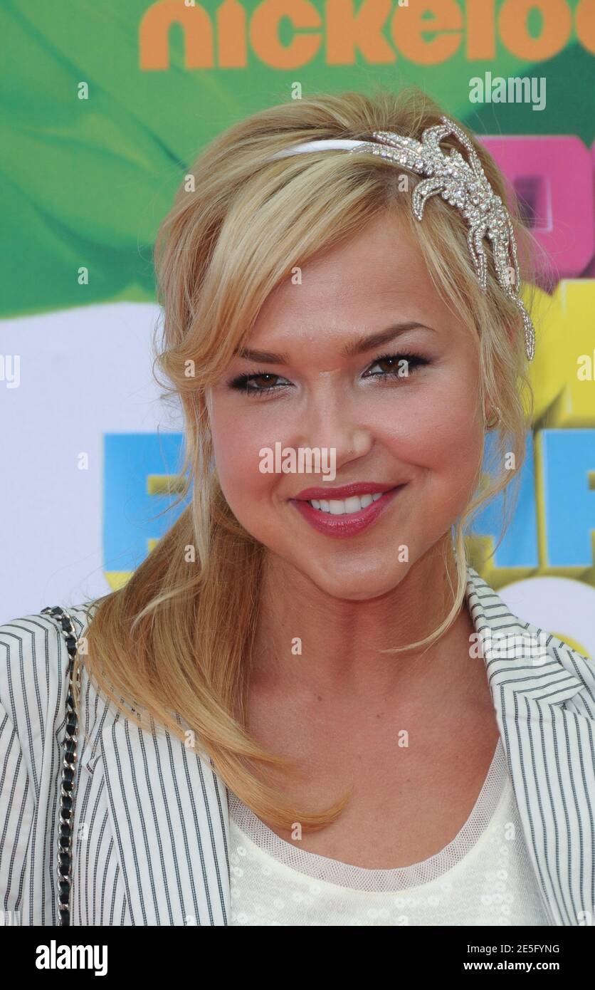 Arielle Kebbel bei den Nickelodeon Kids Choice Awards 2011 im Galen Center Los Angeles, CA 02.04.11 Stockfoto