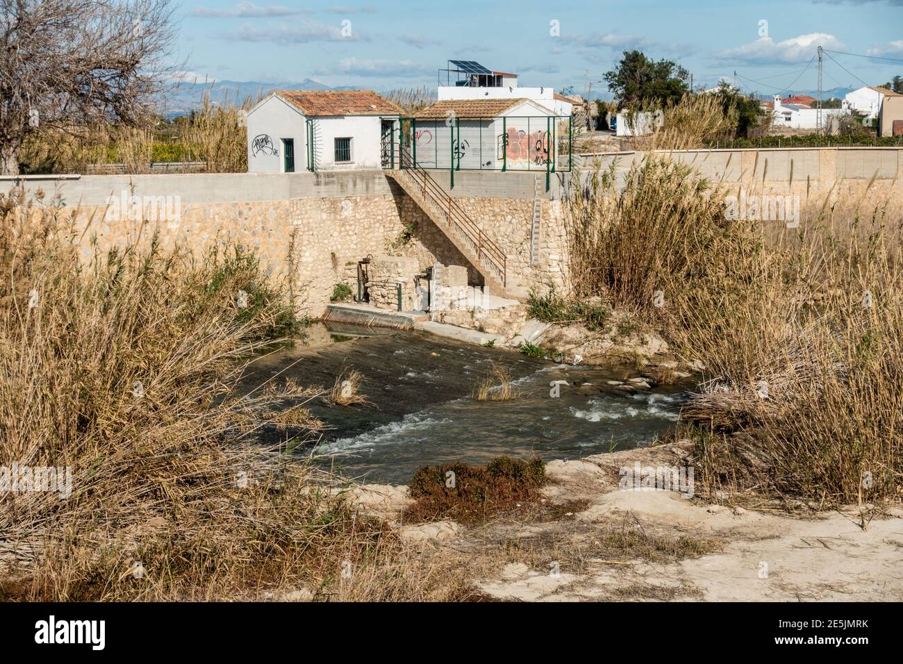 Fluss im winter Stockfoto