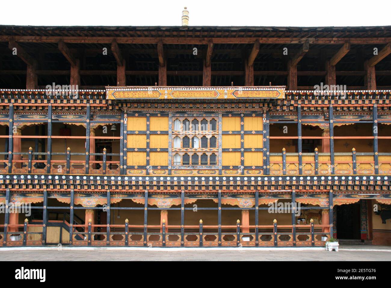 buddhistische Festung (Dzong) in paro (bhutan) Stockfoto