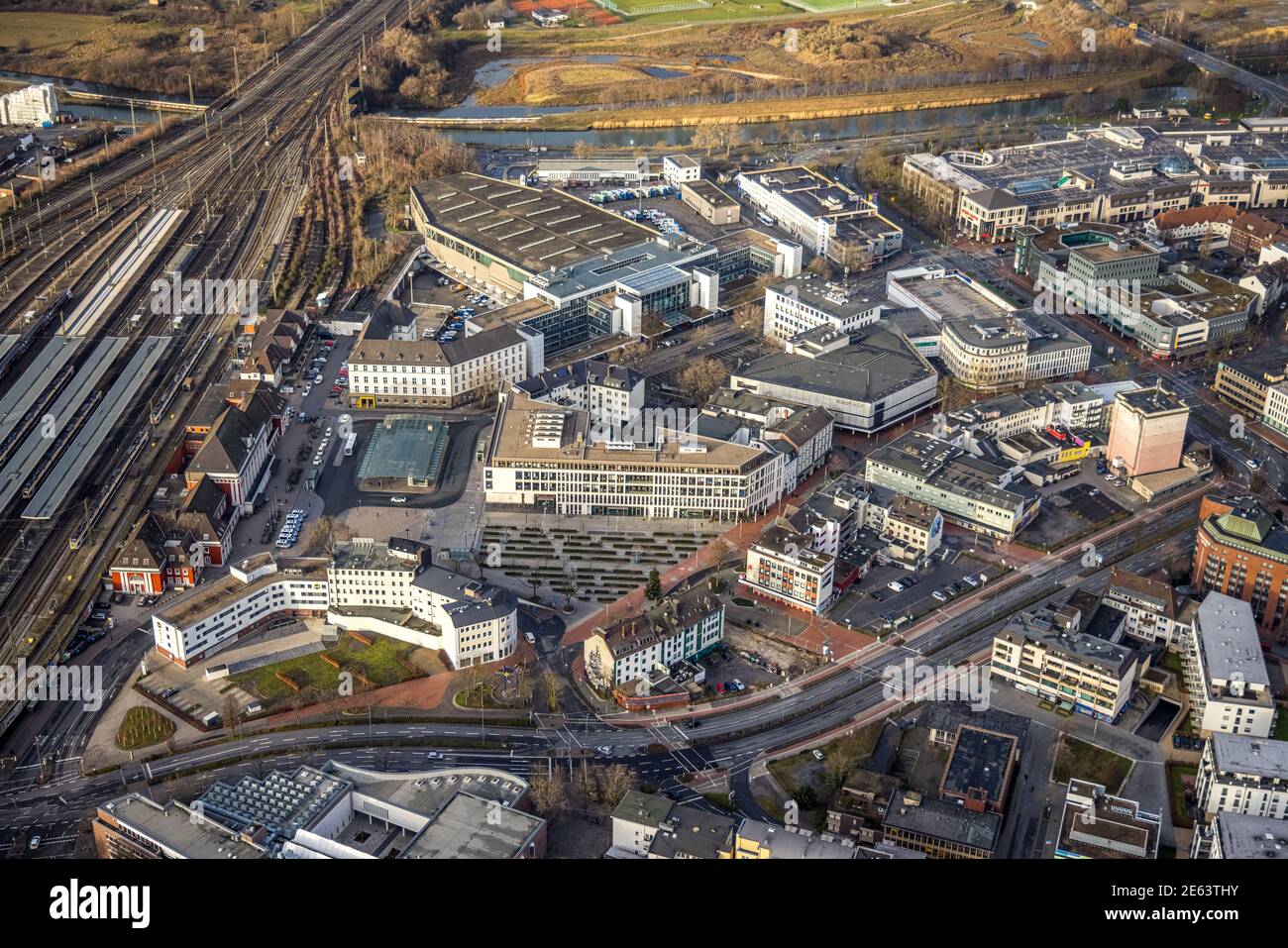 Luftaufnahme Hamm Hauptbahnhof mit Blick auf die Innenstadt in Hamm, Ruhrgebiet, Nordrhein-Westfalen, Deutschland, Bahngleise, Bahnhof, DE, Deutsc Stockfoto