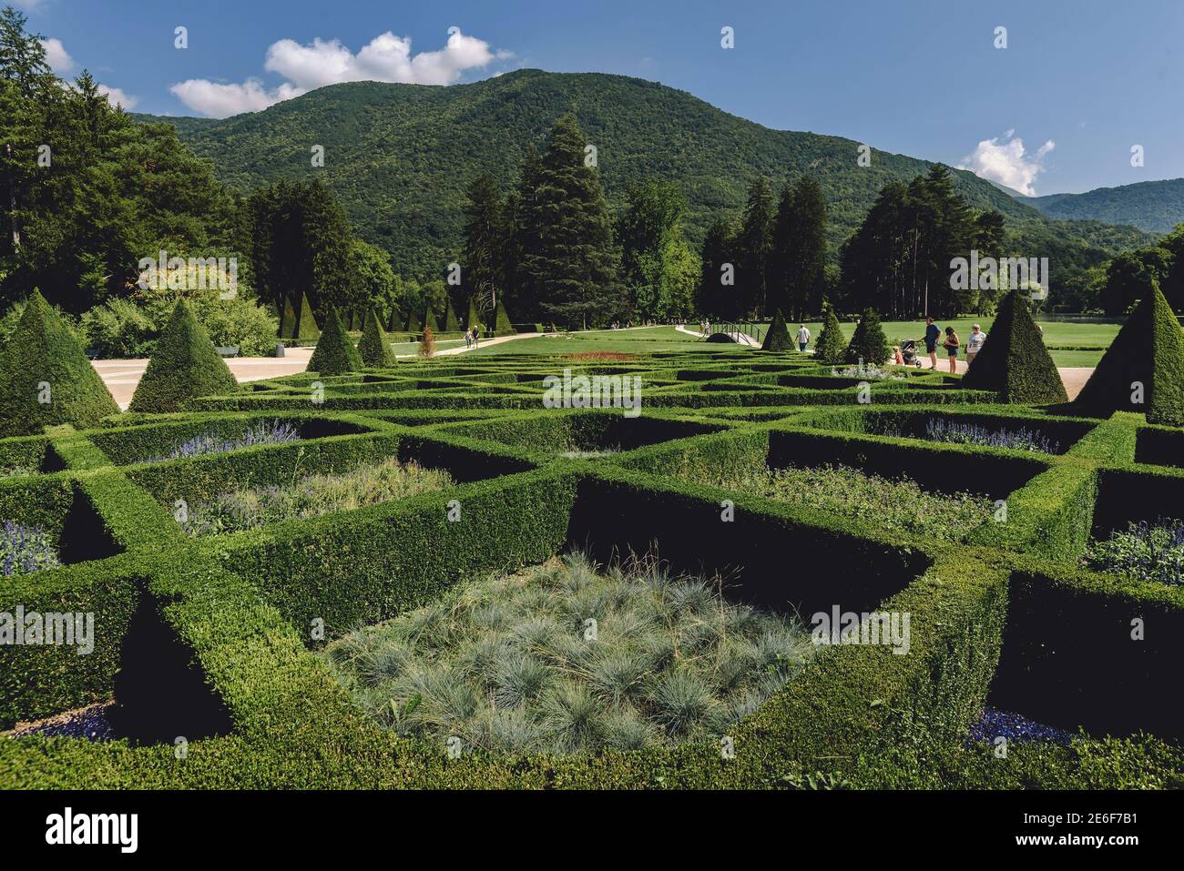 Hecke Labyrinth im Garten von Chateau de Vizille Stockfoto