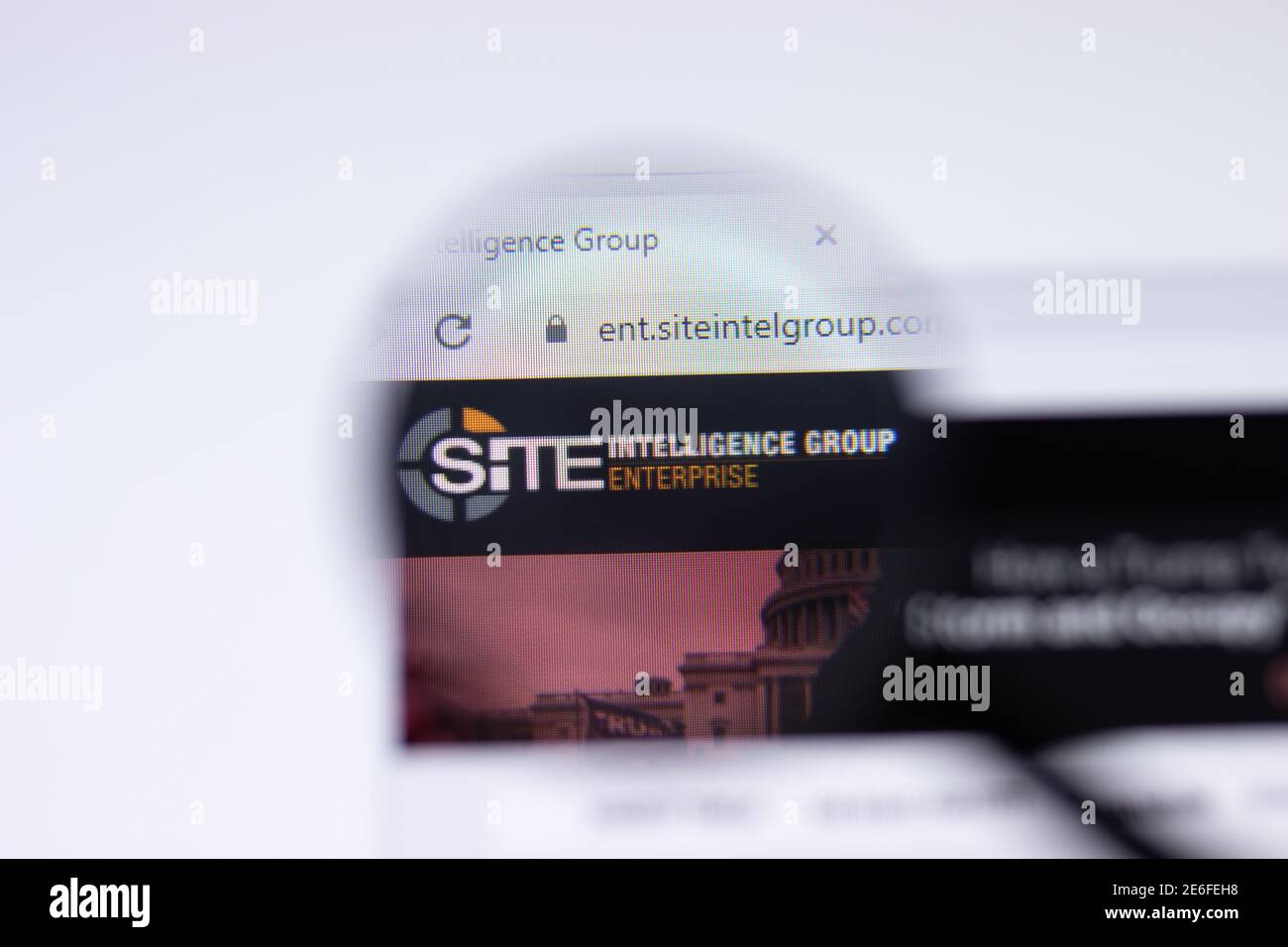Sankt Petersburg, Russland - 28. Januar 2021: WEBSITE Intelligence Group Website-Seite mit Logo close-up, illustrative Editorial Stockfoto