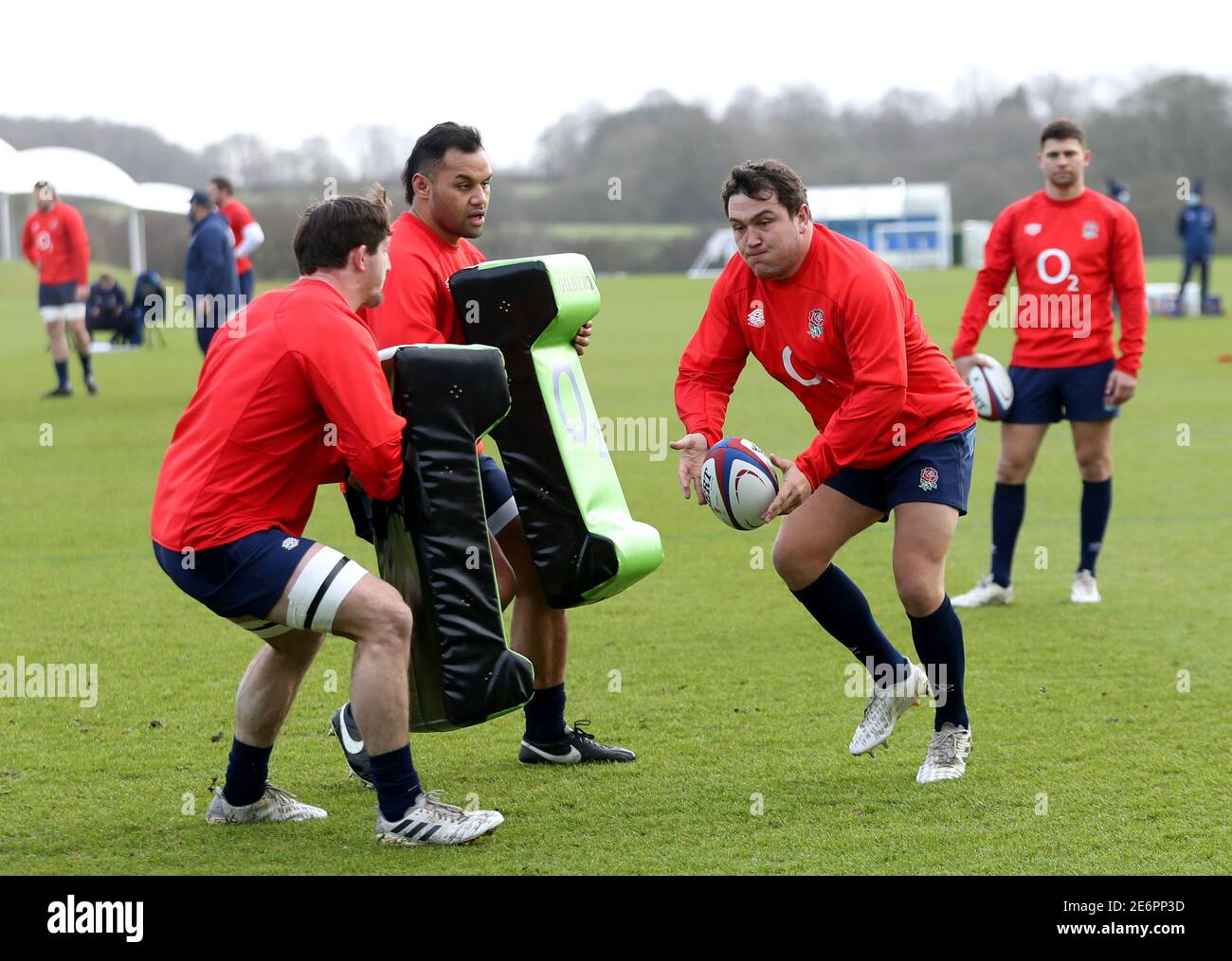 Englands Jamie George (rechts) während einer Trainingseinheit im St. George's Park, Burton Upon Trent. Bilddatum: Freitag, 29. Januar 2021. Siehe PA Story RUGBYU England. Bildnachweis sollte lauten: Dave Rogers/PA Wire. EINSCHRÄNKUNGEN: Nutzung unterliegt Einschränkungen. Nur redaktionelle Verwendung, keine kommerzielle Nutzung ohne vorherige Zustimmung des Rechteinhabers. Stockfoto