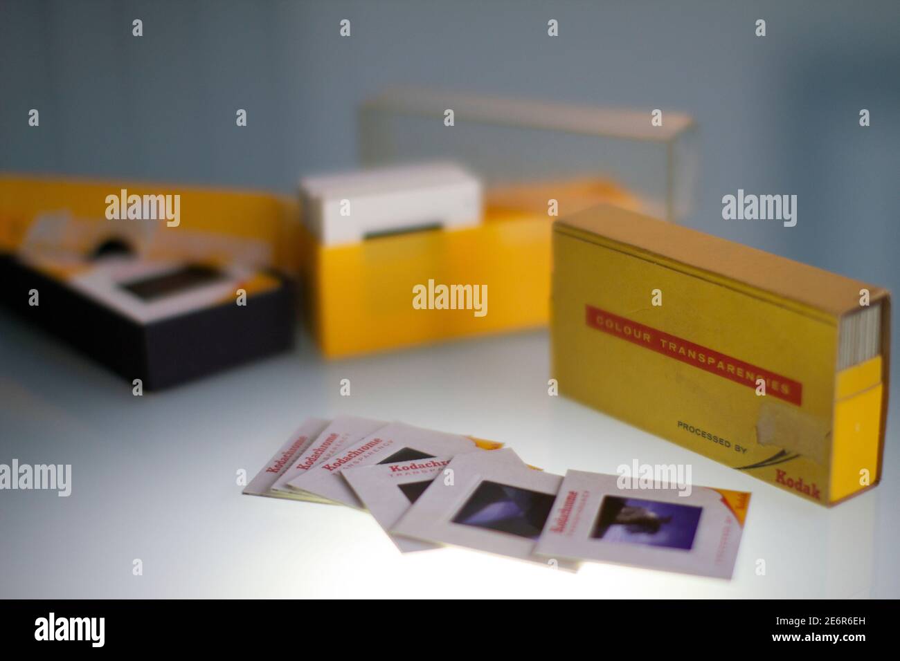 Kodak Kodachrome Transparentfolie, farbiger Diafilm, ikonischer Umkehrfilm. Stockfoto