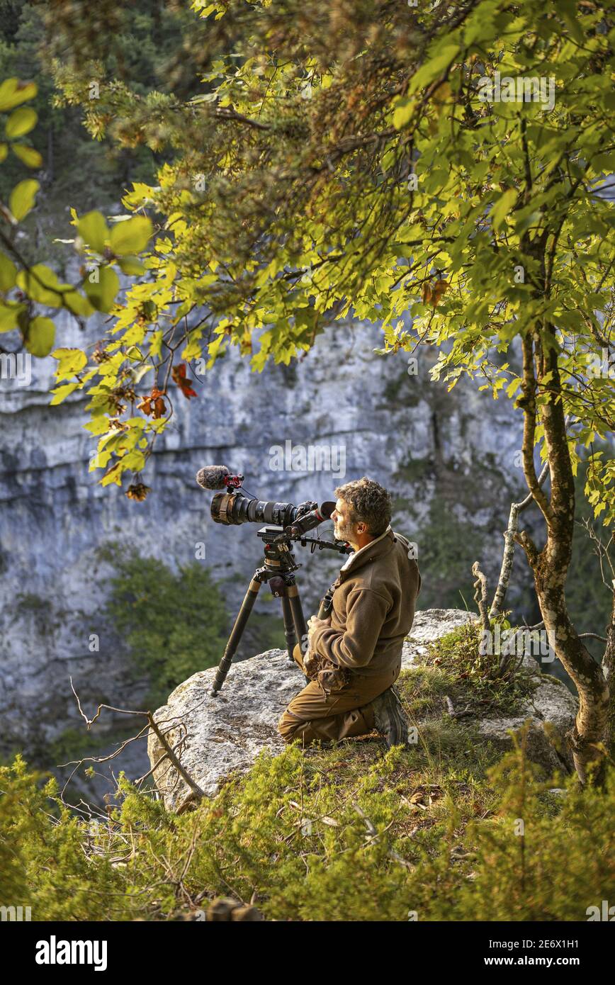 Schweiz, Kanton Neuchatel, Gorgier, Jura-Gebirge, Laurent Geslin, Fotograf und Tierfilmer, Luchs-Spezialist Stockfoto
