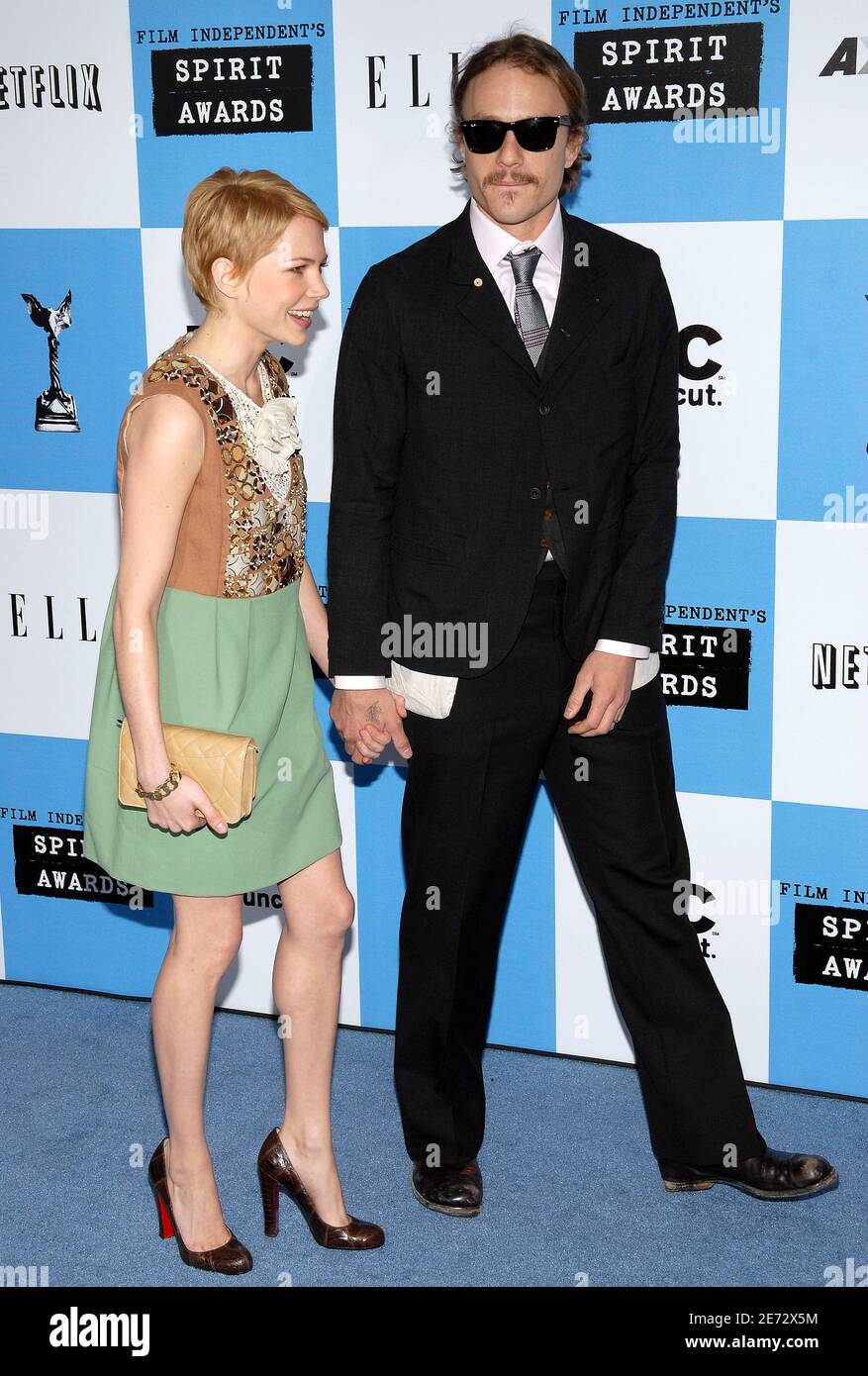 Michelle Williams und Heath Ledger nehmen am 24. Februar 2007 an den Film Independent's Spirit Awards 2007 in Santa Monica, CA, USA Teil. Foto von Lionel Hahn/ABACAPRESS.COM Stockfoto