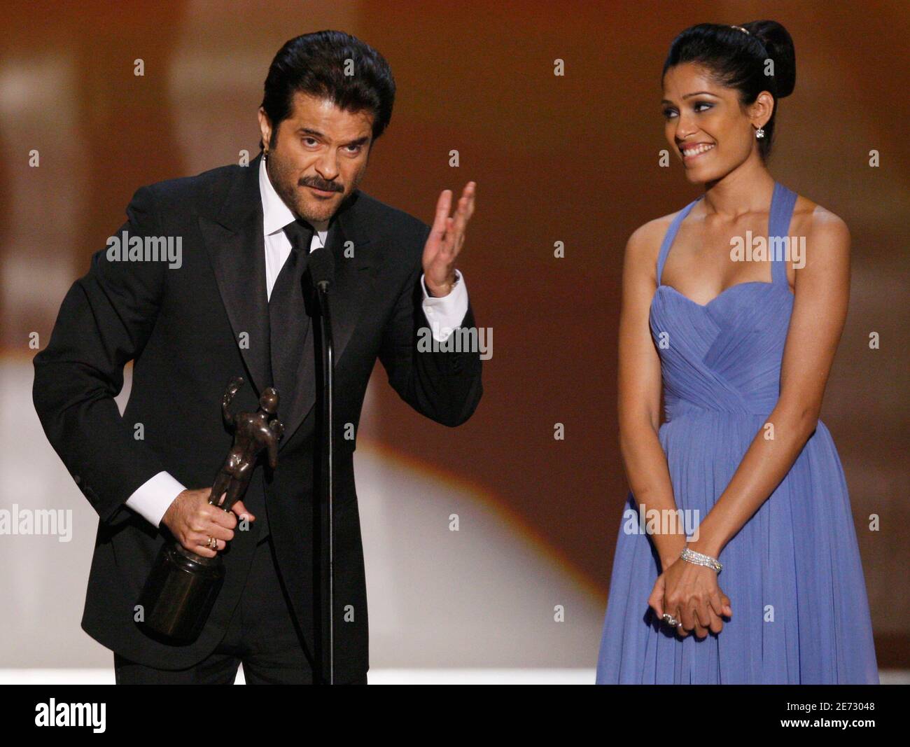 Slumdog Millionaire Cast Stockfotos Und Bilder Kaufen Alamy