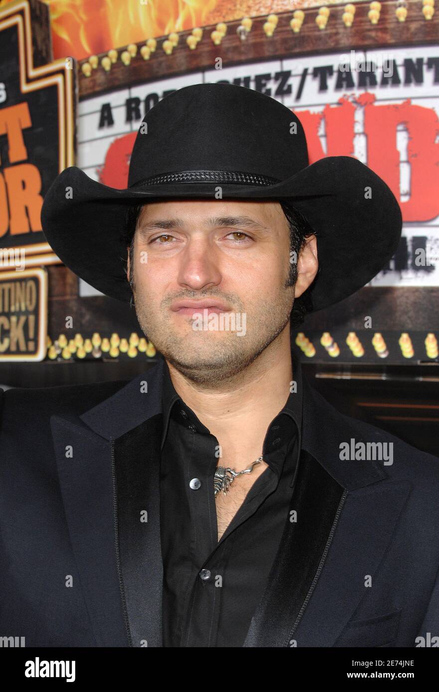 Robert Rodriguez nimmt an der Premiere von Dimension Films 'Grindhouse' Teil, die am 26. März 2007 im Orpheum Theatre in Los Angeles, CA, USA, stattfand. Foto von Lionel Hahn/ABACAPRESS.COM Stockfoto