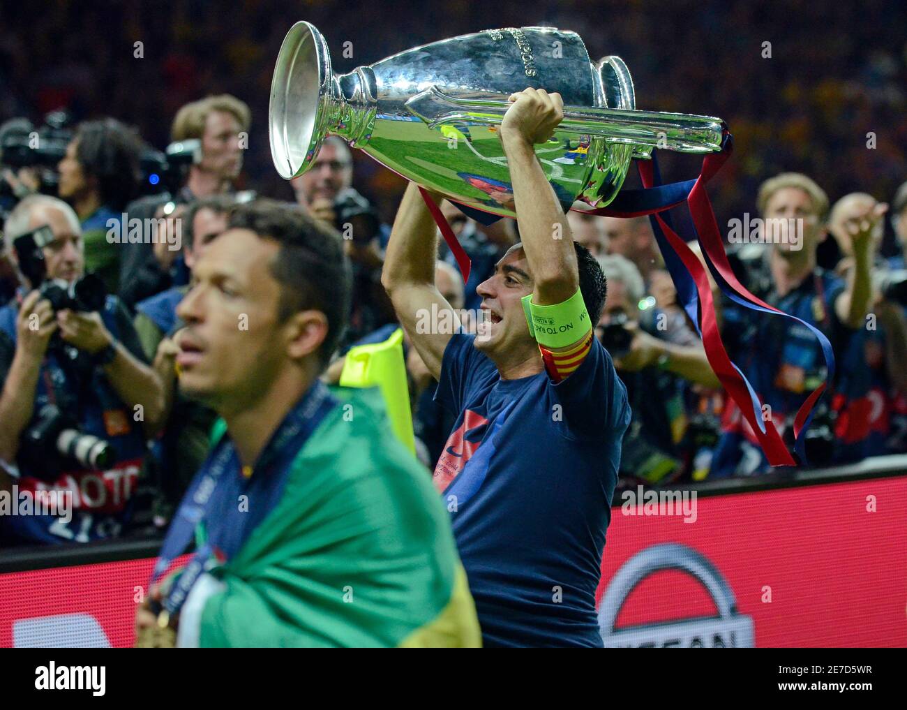 BERLIN, DEUTSCHLAND - 6. JUNI 2015: Xavi im Rahmen der Siegerehrung nach dem UEFA Champions League Finale 2014/15 zwischen Juventus Torino und dem FC Barcelona im Olympiastadion. Stockfoto