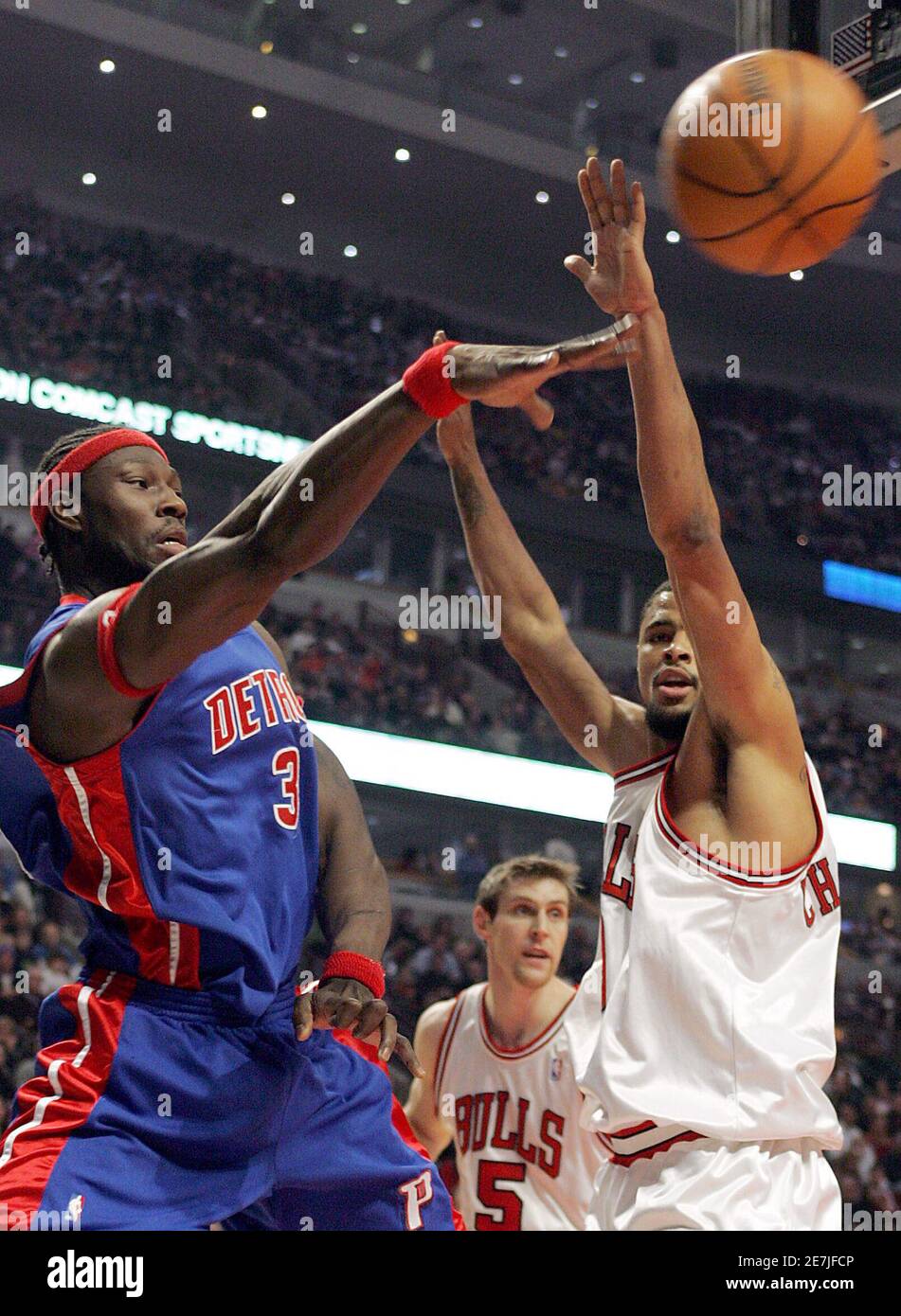 Chicago Bulls Detroit Pistons Basketball Stockfotos Und Bilder Kaufen Alamy