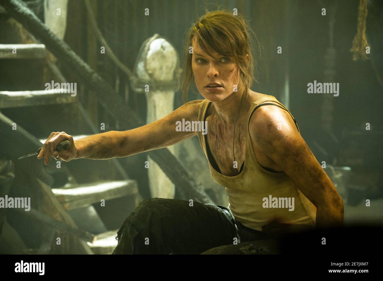 MILLA JOVOVOVICH in MONSTER HUNTER (2020), Regie PAUL W. S. ANDERSON. Kredit: CONSTANTIN FILM / Album Stockfoto