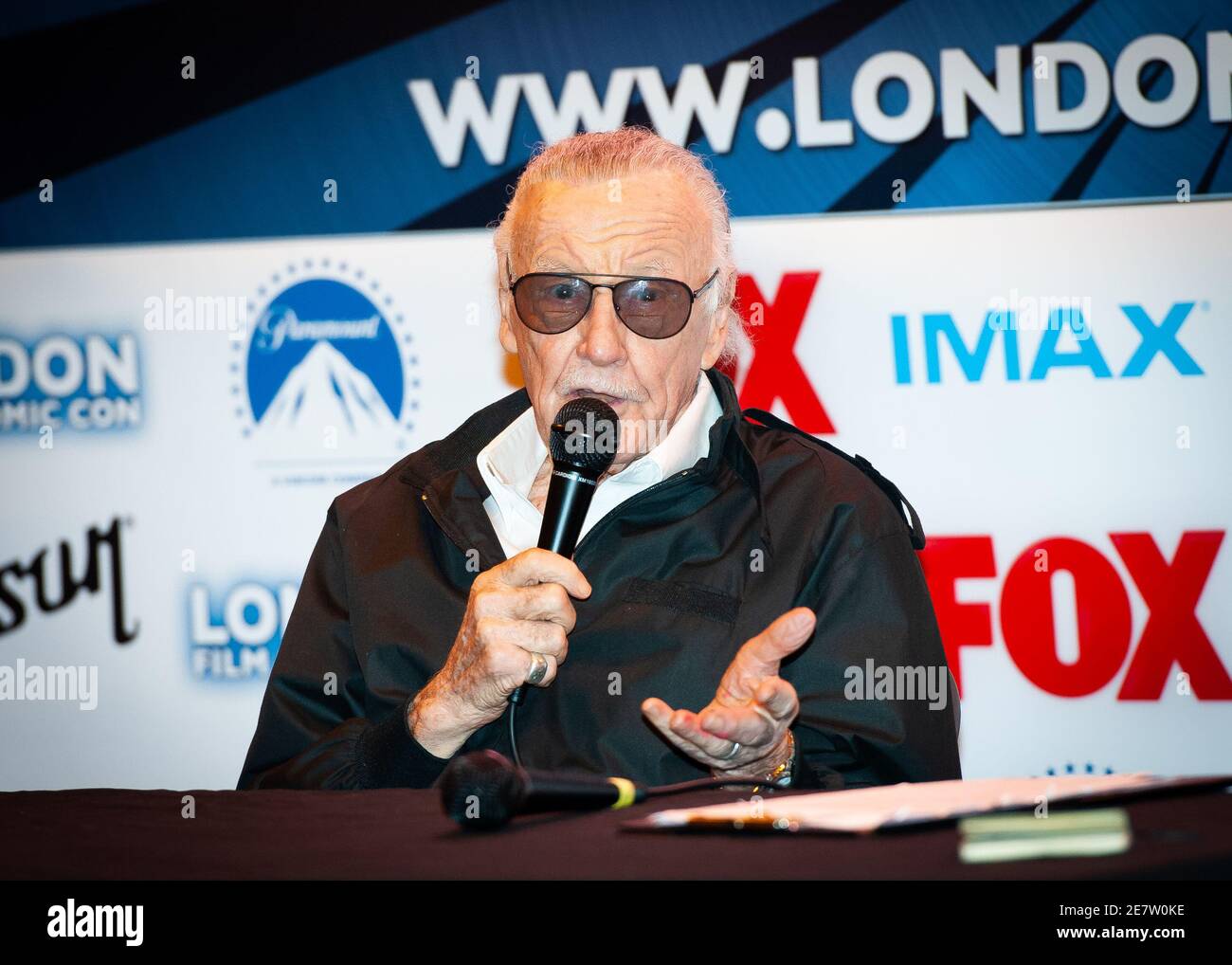 Stan Lee, Marvel Creator, spricht auf der London Comic Con, Earls Court, London Stockfoto