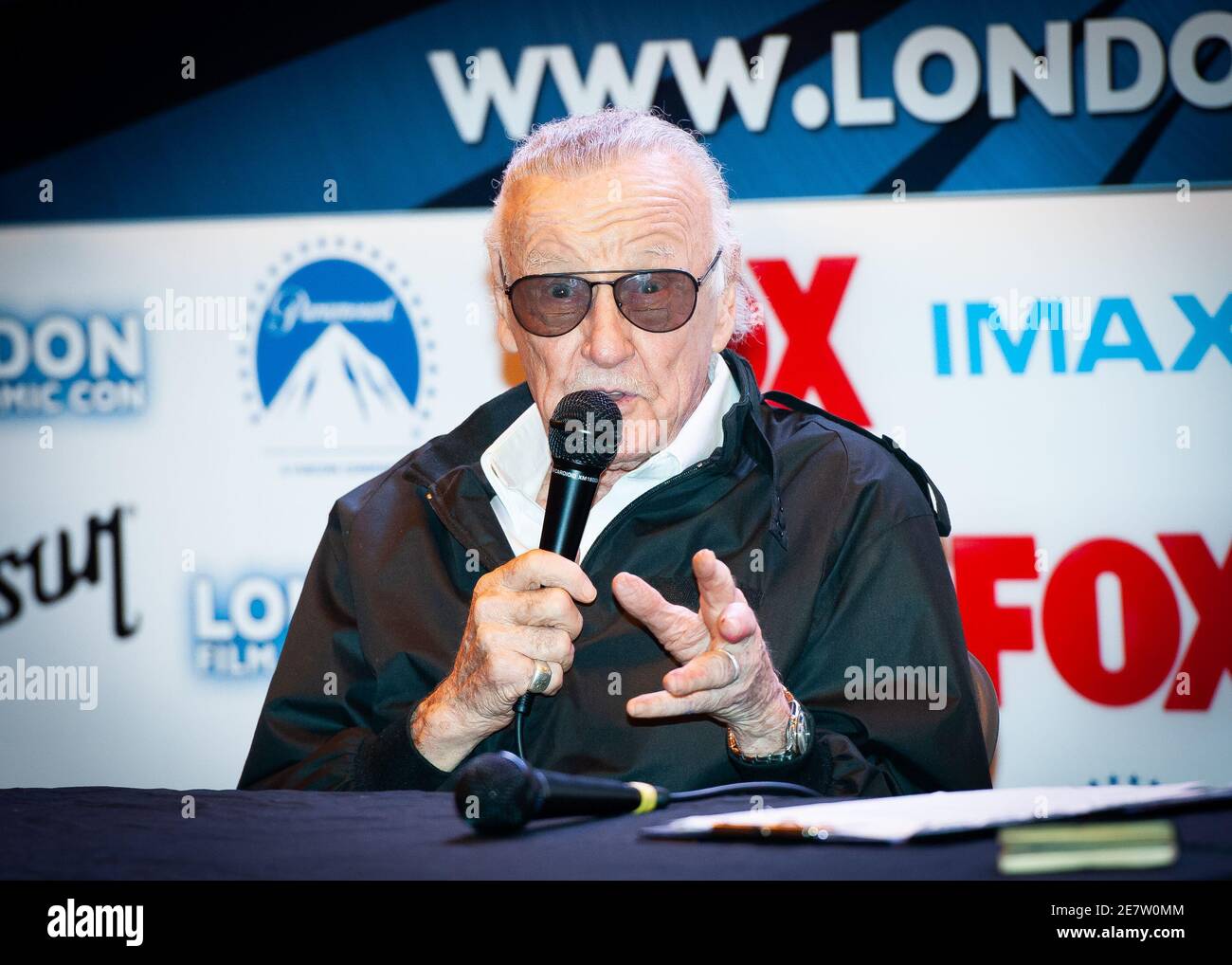 Stan Lee, Marvel Creator, spricht auf der London Comic Con, Earls Court, London Stockfoto