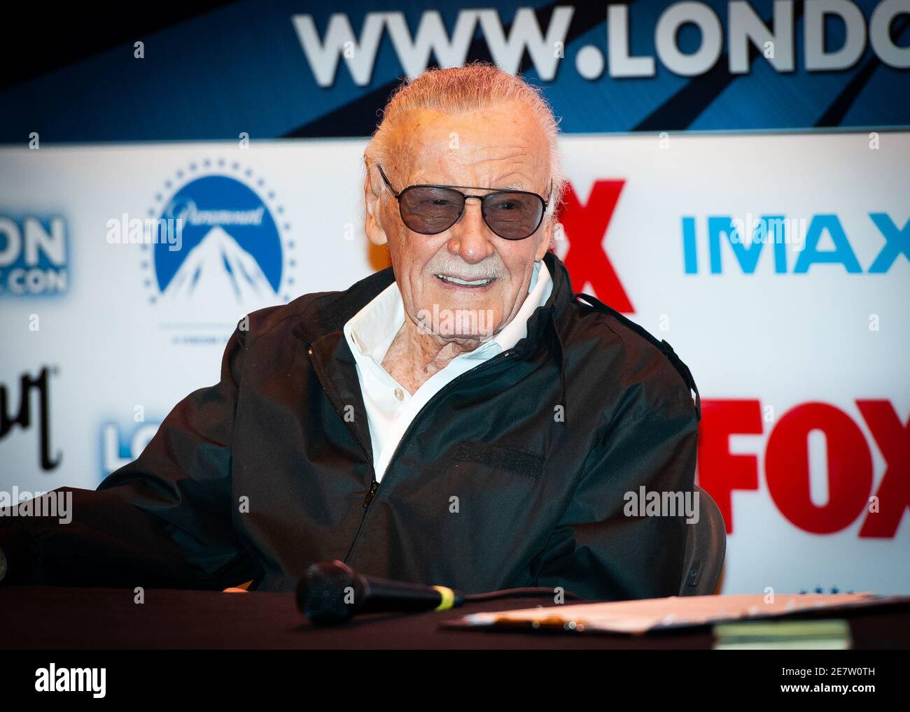 Stan Lee, Marvel Creator, spricht auf der London Comic Con, Earls Court, London Stockfoto