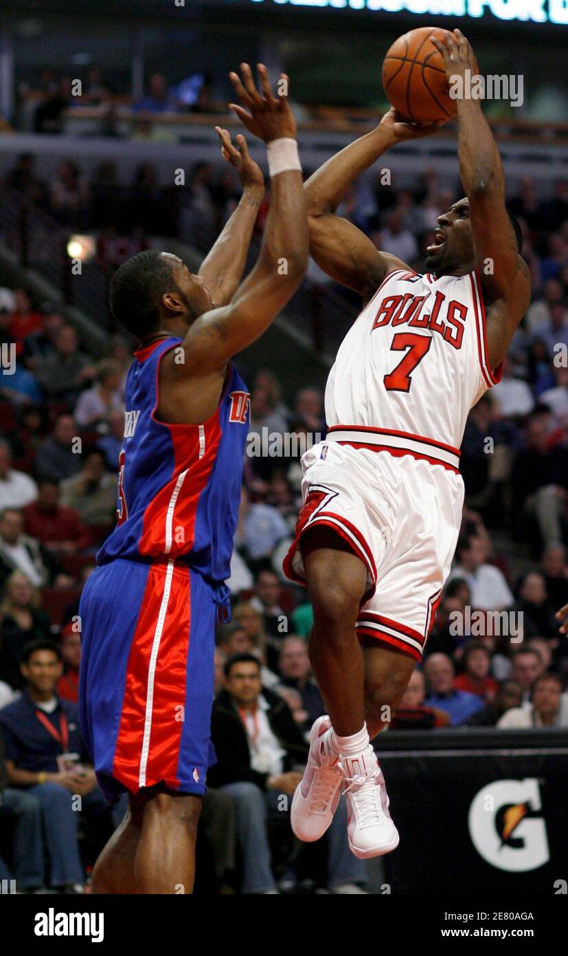 Chicago Bulls Detroit Pistons Basketball Stockfotos Und Bilder Kaufen Alamy