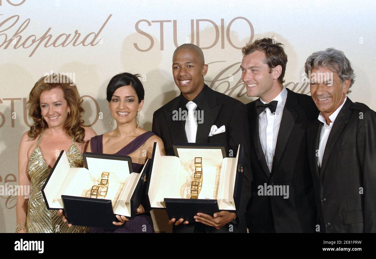 Jude Law, Caroline Gruosi Scheufele und Gilles Jacob verleihen den jungen Schauspielern Nick Cannon und Archie Panjabi während der Chopard Trophy Ceremony am 25. Mai 2007 in Cannes, Frankreich. Foto von Ammar Abd Rabbo/ABACAPRESS.COM Stockfoto