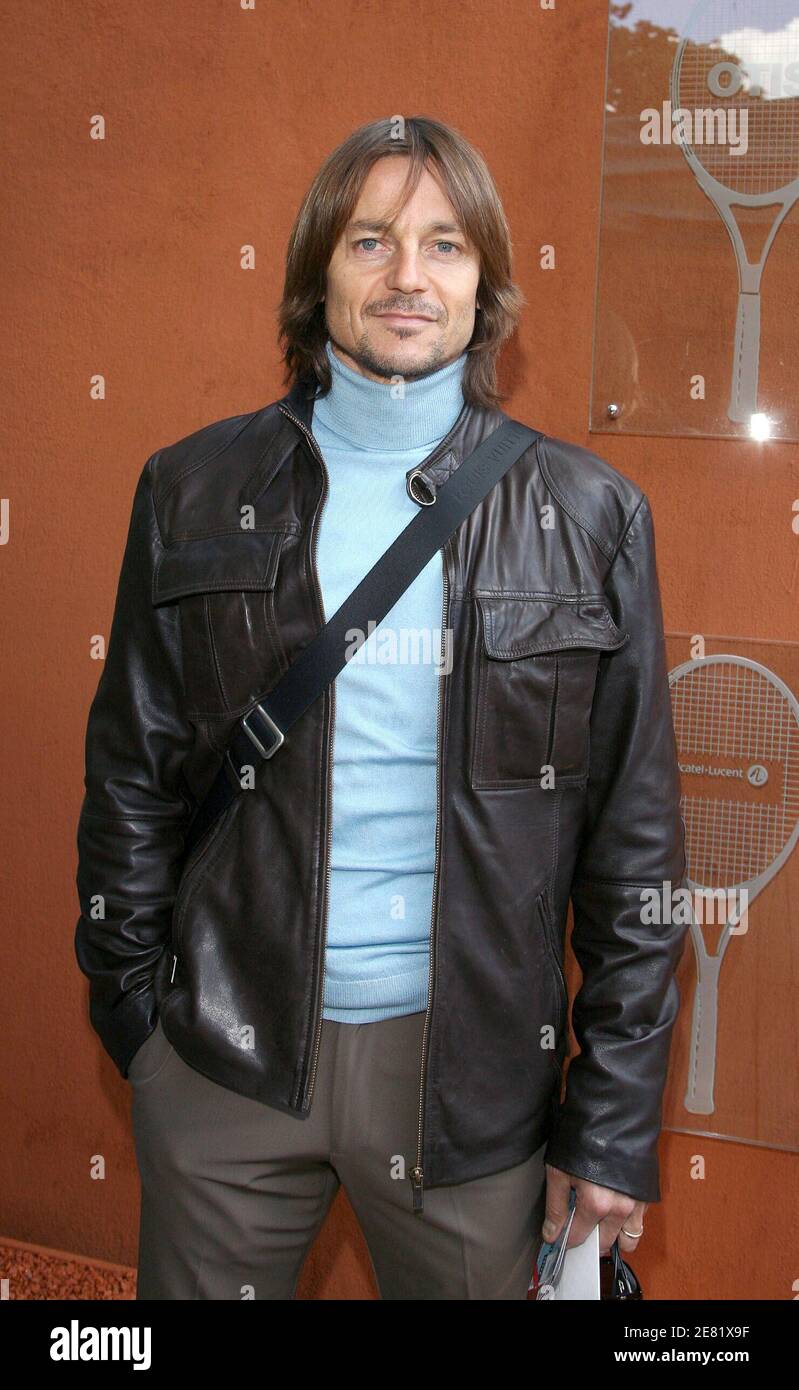 Der ehemalige Fußballspieler Daniel Bravo kommt am 29. Mai 2007 im "Village", dem VIP-Bereich der French Open in der Roland Garros Arena in Paris, Frankreich, an. Foto von Guignebourg-Nebinger-Gouhier/ABACAPRESS.COM Stockfoto