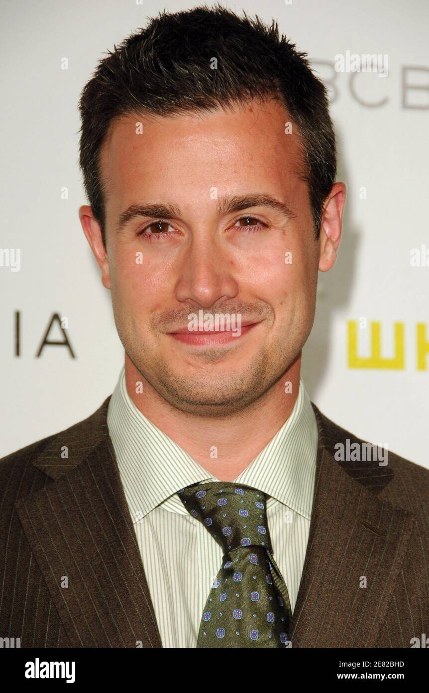 Schauspieler Freddie Prinze Jr. nimmt an der Whitney-Zeitgenossen-Artparty Teil, die von BCBG-Max Azria gesponsert wird und am 6. Juni 2007 in den Skylight Studios in New York City, NY, USA, stattfand. Foto von Gregorio Binuya/ABACAPRESS.COM Stockfoto