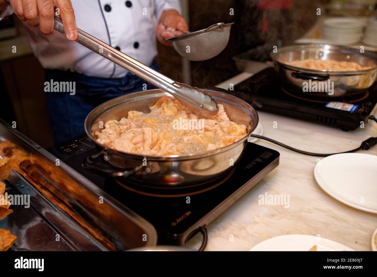 Chinesisches Neujahrsdumping für Ausländer in Guangzhou Stockfoto