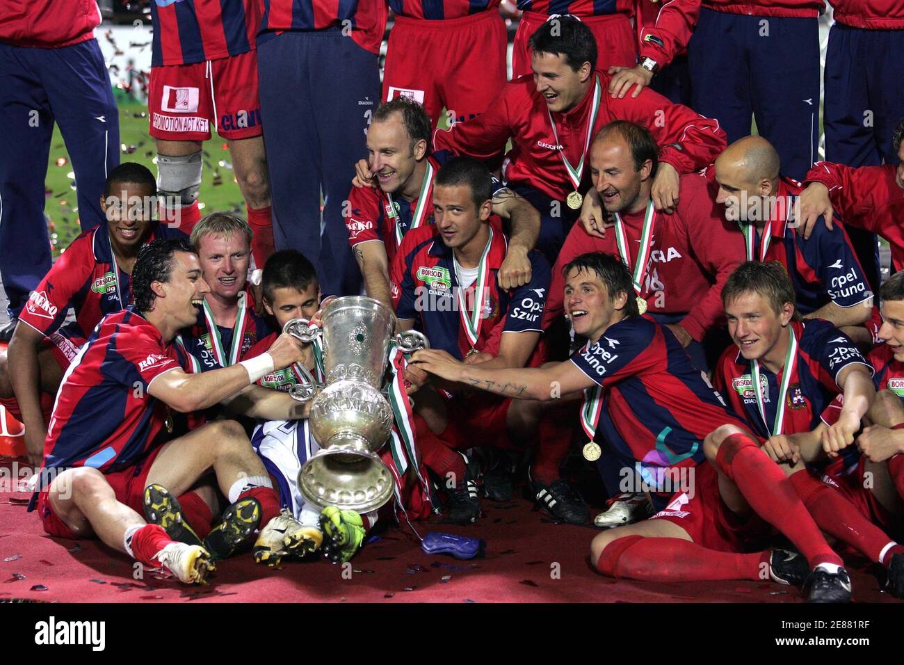 Vasas Fc Stockfotos Und Bilder Kaufen Alamy