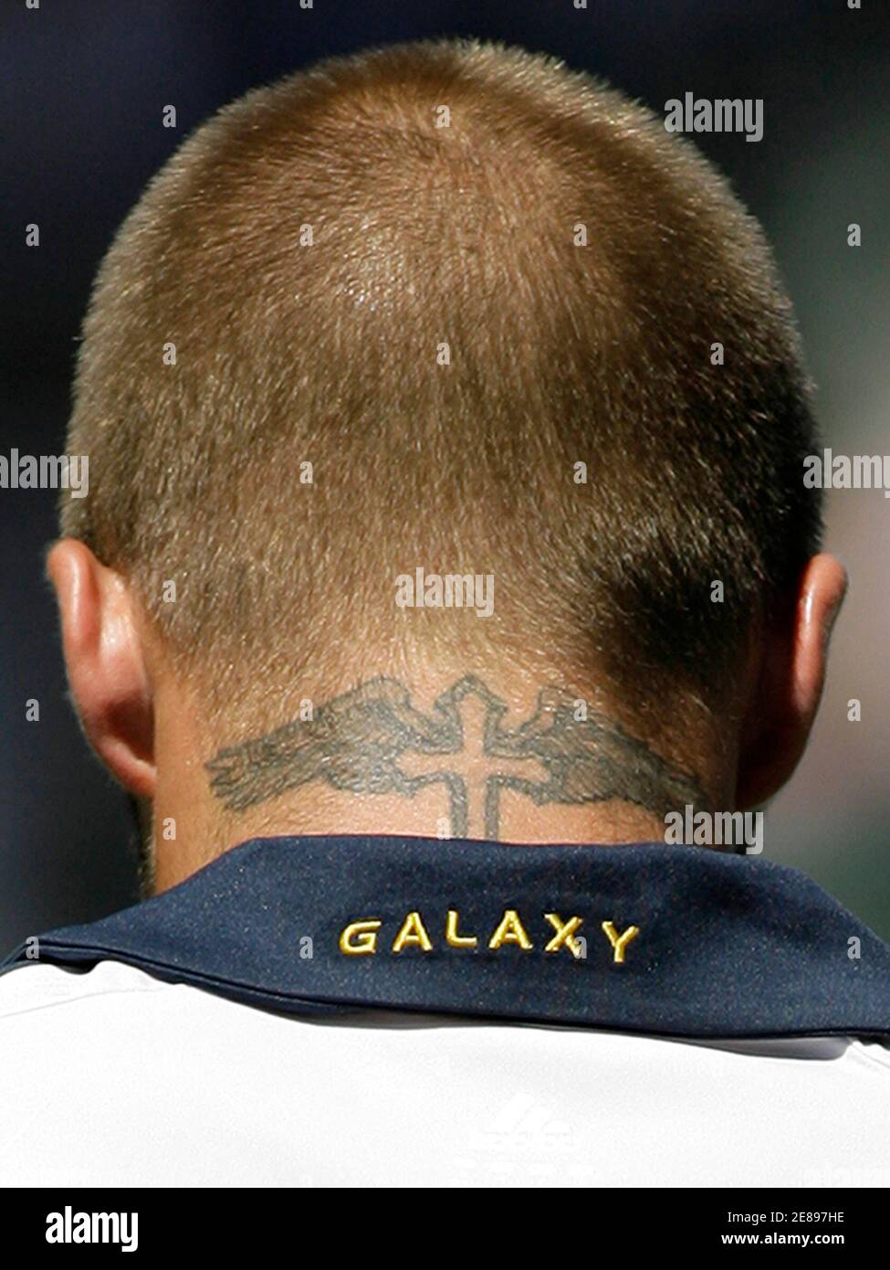 Eine Tattoo Am Hals Von Los Angeles Galaxy David Beckham Wird Gesehen Wie Er Gegen Toronto Fc In Einem Mls Fussballspiel In Carson Kalifornien 13 April 2008 Spielt Reuters Danny Moloshok Vereinigte Staaten Stockfotografie