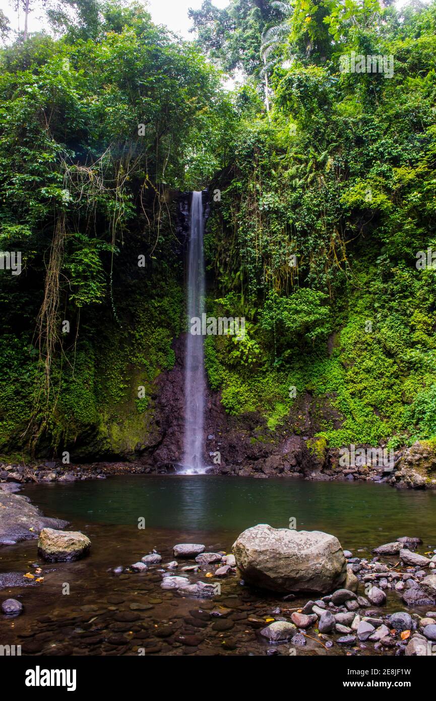 Wasserfall Kaskade Bombaim im Dschungel Innenraum von Sao Tome, Sao Tome und Principe, Atlantik Stockfoto