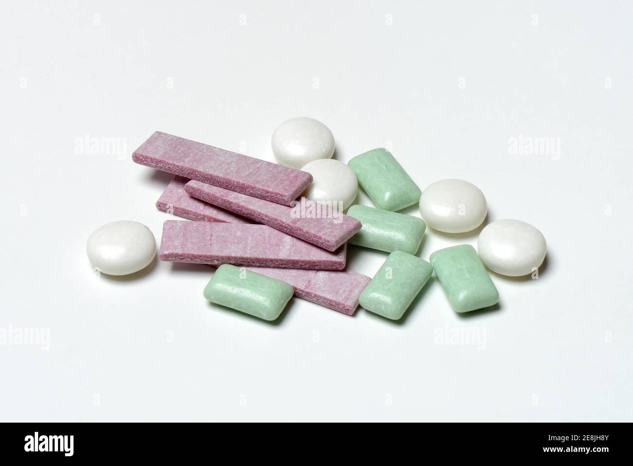 Verschiedene Kaugummis, Kaugummi-Lozenges, Dragees, Kaugummi-Streifen Stockfoto