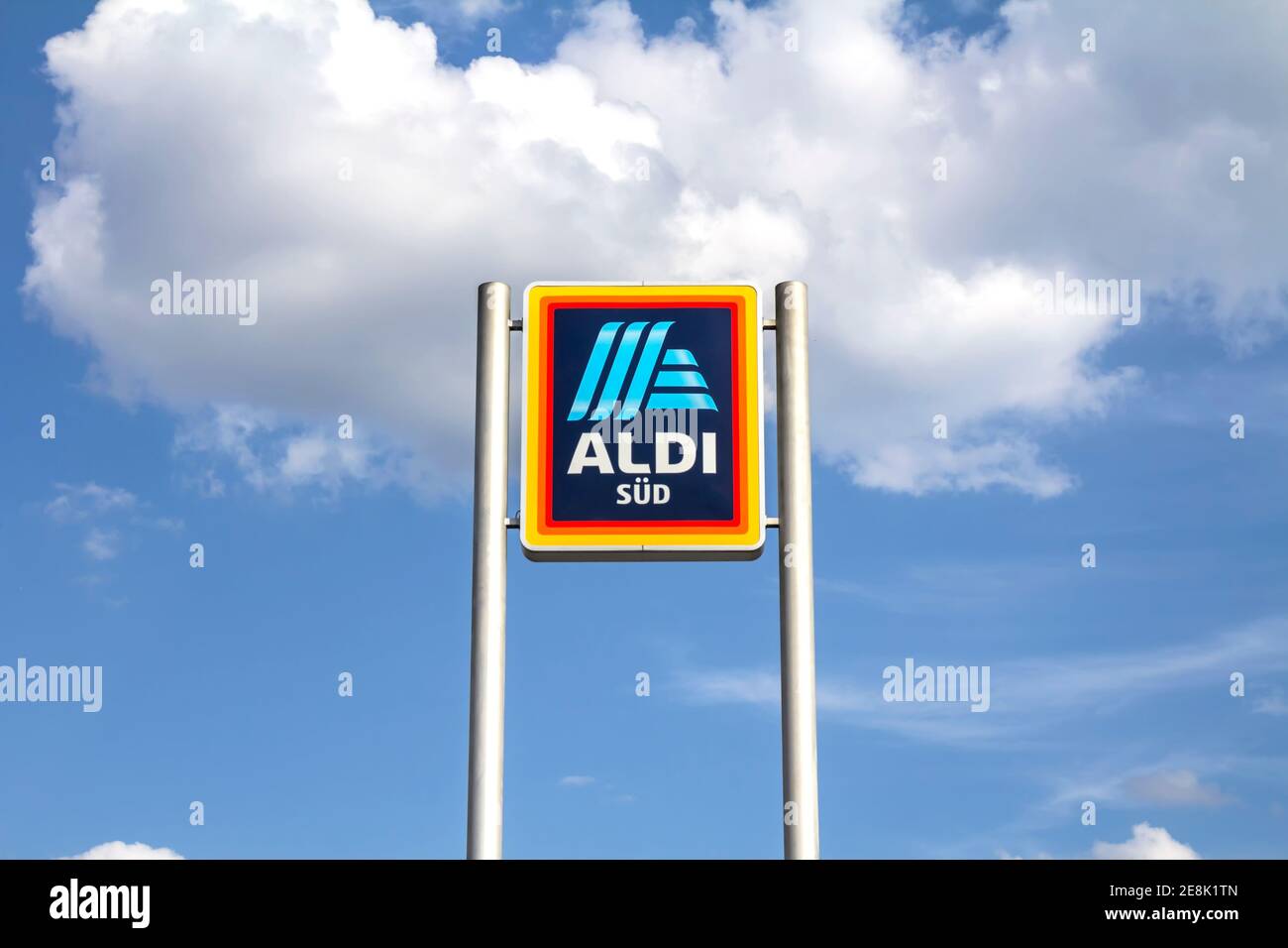 Nrnberg, DEUTSCHLAND : Handelszeichen des ALDI Store. Die deutsche Discounter-Supermarktkette betreibt derzeit über 10.000 Filialen. Stockfoto