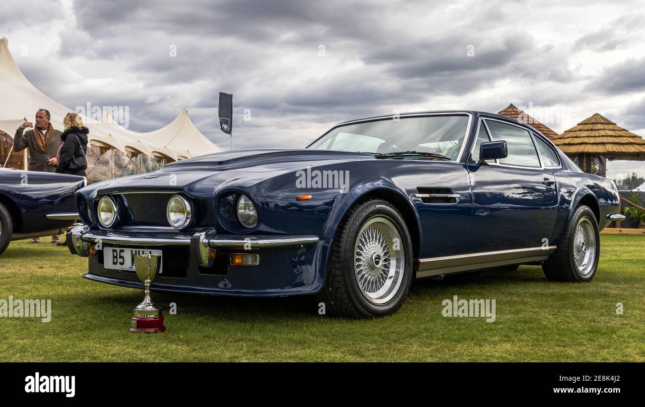1984 Aston Martin V8 Vantage auf dem Concours d’Elegance fand am 26. September 2020 im Schloss Blenheim statt Stockfoto