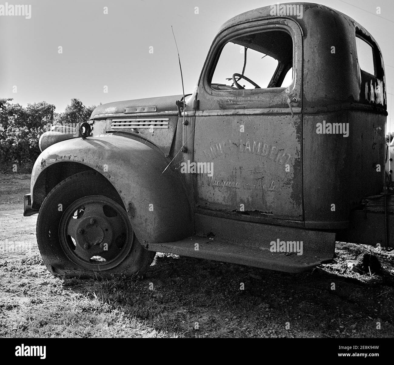 Rusty Old Vintage 140 's Era Pick Up Truck Stockfoto