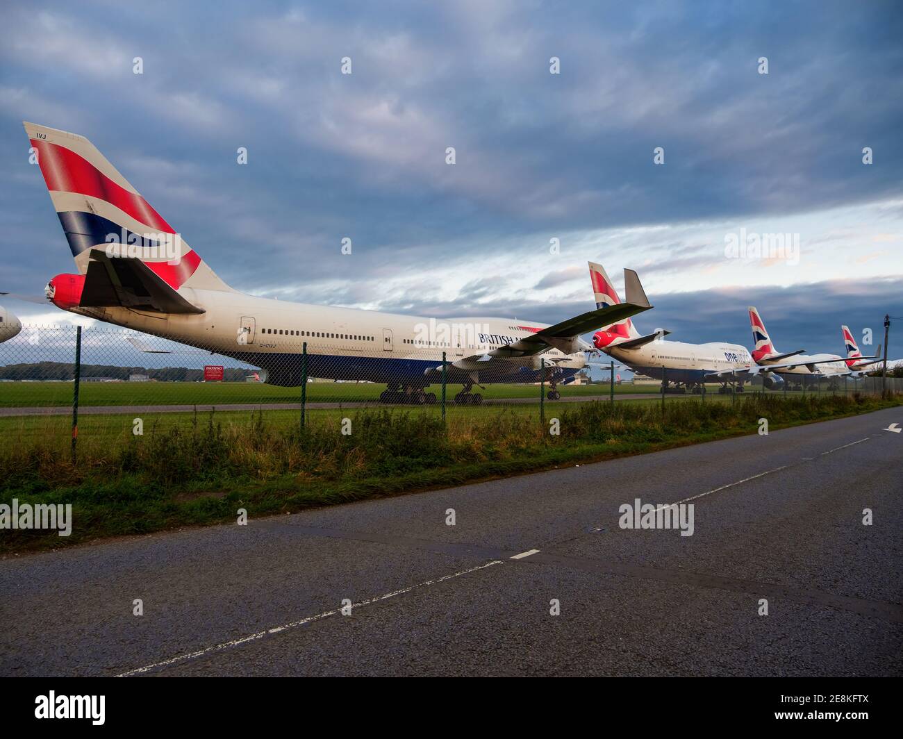 Verschrottet. Unerwünschte British Airways 747 Jumbo Jets standen zur Entsorgung auf dem Cotswold Airport, Großbritannien, Opfer von Covid 19. Stockfoto