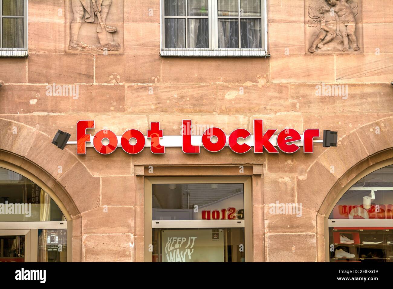 Nürnberg, Deutschland: Foot locker Storefront in der Altstadt Nürnberg.  Foot locker Retail, Inc. Ist ein amerikanischer Händler für Sportbekleidung  und Schuhe Stockfotografie - Alamy