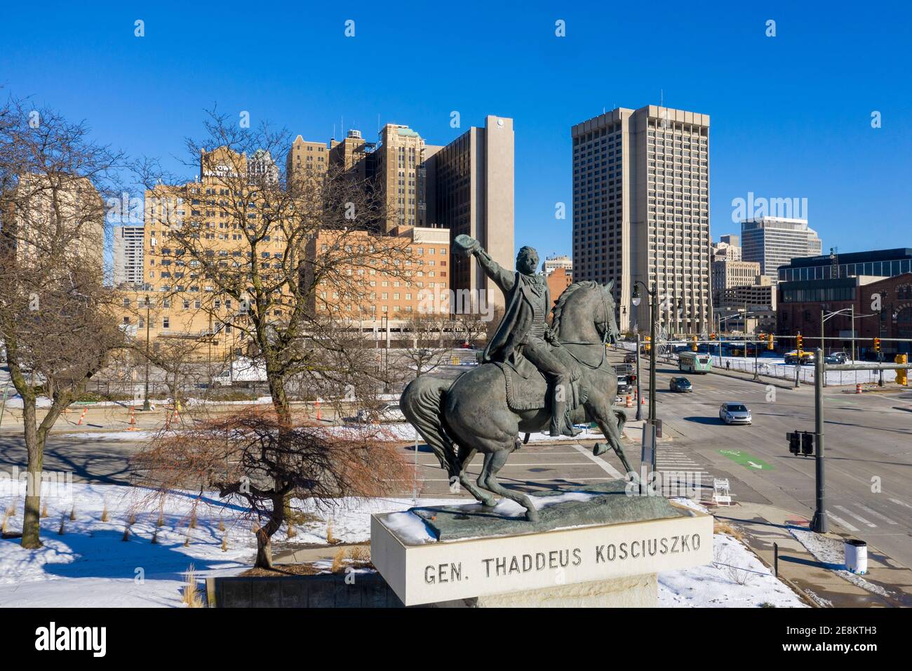 Detroit, Michigan - EINE Statue des Generals Thaddeus Kosciuszko, der für die amerikanische Unabhängigkeit im Revolutionskrieg kämpfte, und später für polnische Indepten Stockfoto