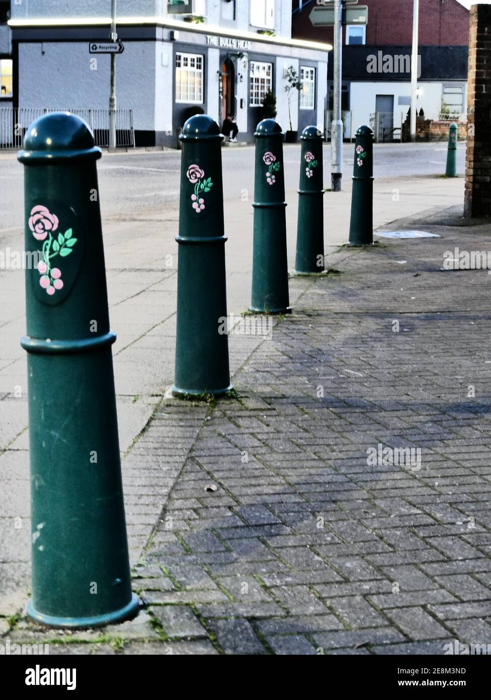 Poller im pflaster -Fotos und -Bildmaterial in hoher Auflösung – Alamy