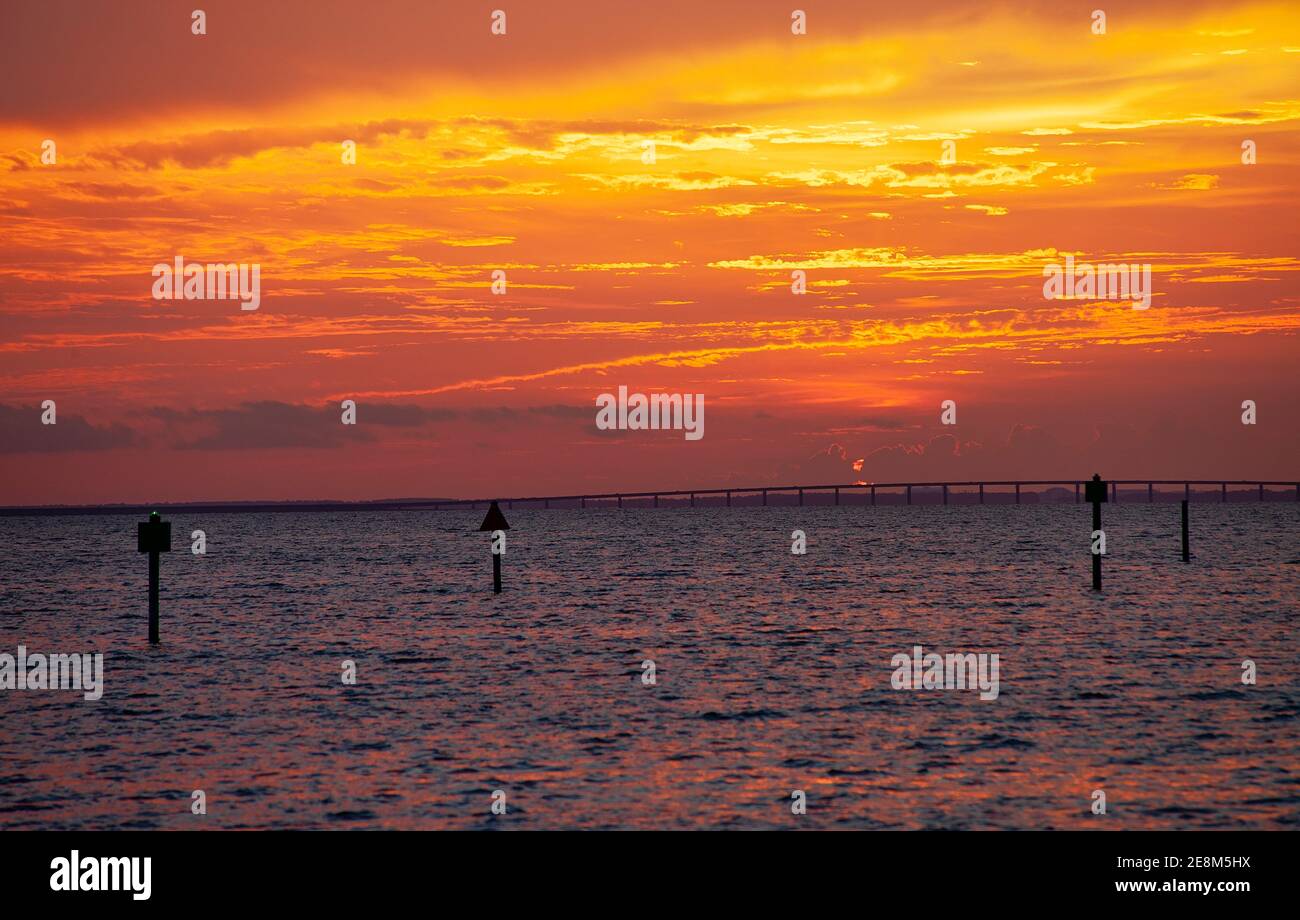Sonnenuntergang am Golf von Mexiko in Destin, Florida Stockfoto