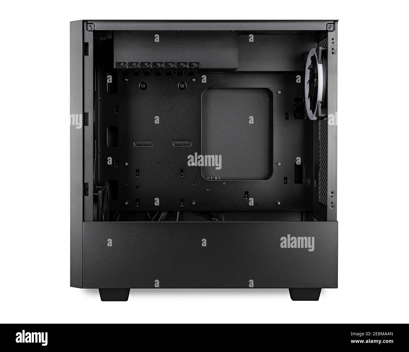 Schwarz offen leer Midi-Tower pc-Computergehäuse Seitenansicht isoliert auf weißem Hintergrund. Gaming-Komponente Technologie Elektronik-Konzept. Stockfoto