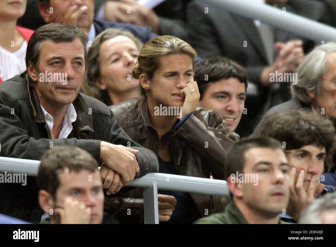 Amelie Mauresmo nimmt am 7. September 2007 am stade de France in Saint-Denis bei Paris am Eröffnungsspiel der Rugby Union World Cup France gegen Argentinien Teil. Die Rugby-Weltmeisterschaft wird in Frankreich bis zum 20. Oktober 2007 ausgetragen. Foto von Pool Rugby 2007/ABACAPRESS.COM Stockfoto