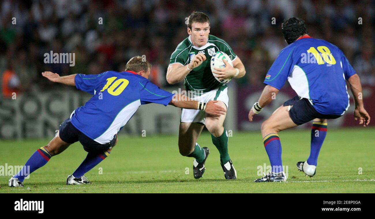 Gordon D'Arcy aus Irland während der IRB Rugby World Cup 2007, Pool D, Irland gegen Namibia im Chaban Delmas Stadium in Bordeaux, Frankreich am 9. September 2007. Irland gewann 32-17. Foto von Pool Rugby 2007/Cameleon/ABACAPRESS.COM Stockfoto